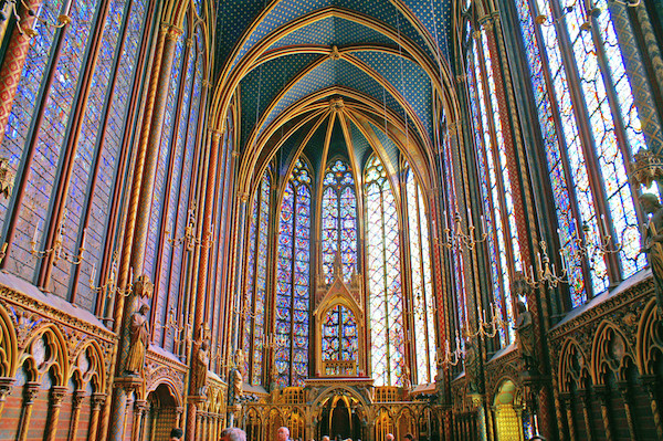 Sainte-Chapelle-Paris-600x399.jpg